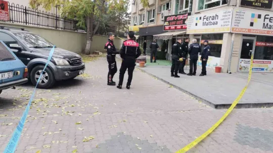 Alacak verecek meselesi kanlı bitti: 2 yaralı