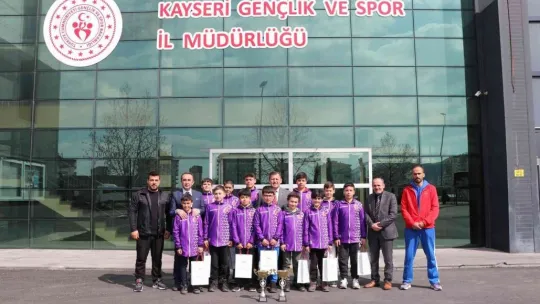 Ali İhsan Kabakcı şampiyonları ağırladı