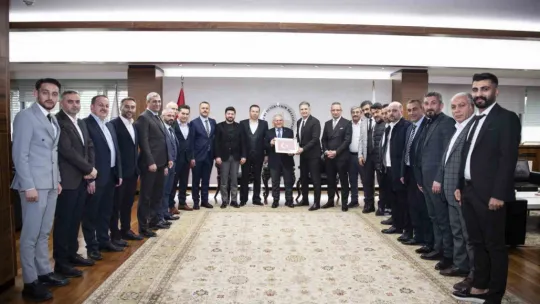 Amatör Spor Kulüpleri'nden Başkan Büyükkılıç'a: 'Her zaman yanınızdayız'
