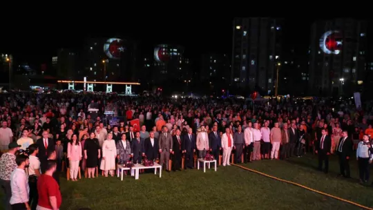 Antakya Medeniyetler Korosu şefinden Başkan Büyükkılıç'a: 'güzel ağabeydir'