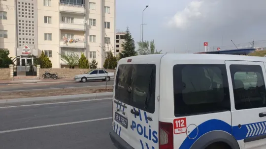 Asansör beklerken kalp krizi geçiren şahıs hayatını kaybetti