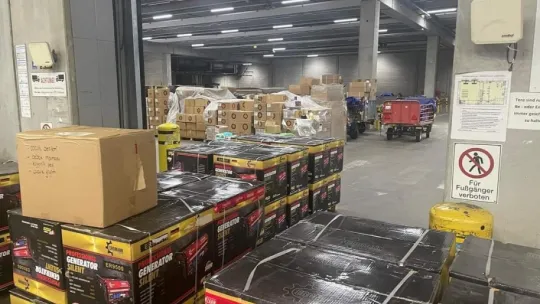 Avrupadaki Kayserililerden Deprem Bölgesi'ne Jeneratör ve Tıbbi Yardım