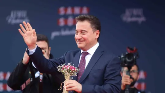 Babacan: 'Kılıçdaroğlu seçildiği gün sadece Millet İttikafı'nın Cumhurbaşkanı olmayacak, 86 milyonun Cumhurbaşkanı olacak'