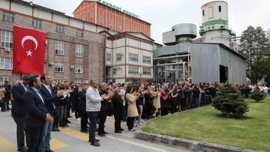 Bakan Akar'dan Kayseri Şeker'e ziyaret
