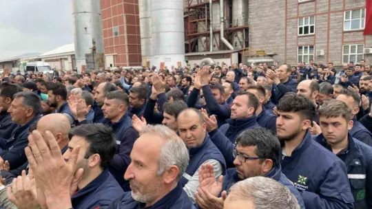Bakan Akar'dan Kayseri Şeker'e ziyaret