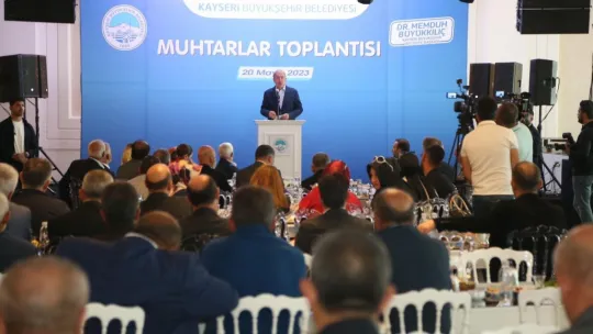 Bakan Akar ve Başkan Büyükkılıç muhtarlarla görüştü