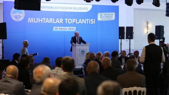 Bakan Akar ve Başkan Büyükkılıç muhtarlarla görüştü