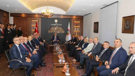 Bakan Bolat'tan Kayseri Valiliği'ne ziyaret