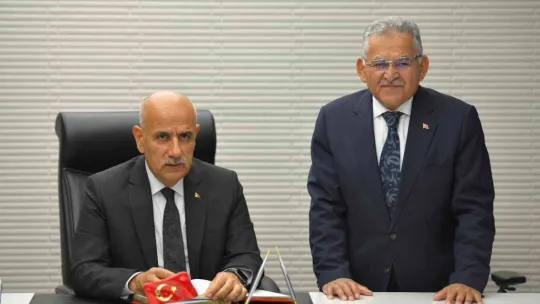 Bakan Kirişci'den Başkan Büyükkılıç'a ziyaret