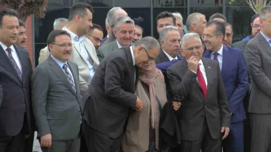 Bakan Özhaseki: 'Bu coğrafyada yaşamanın bedeli güçlü olmak'