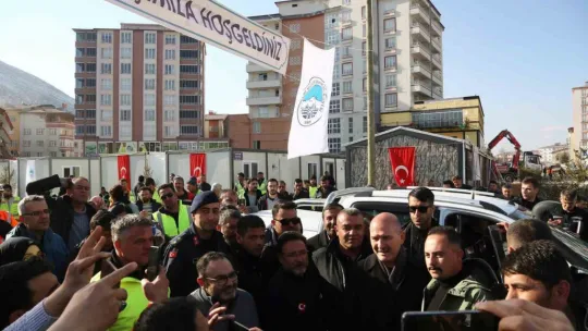 Bakan Soylu'dan Başkan Büyükkılıç'a 'çarşı' teşekkürü