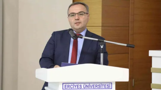 Bakan Yardımcısı Kaymakcı, ERÜ'de akademisyenler ve öğrencilerle buluştu