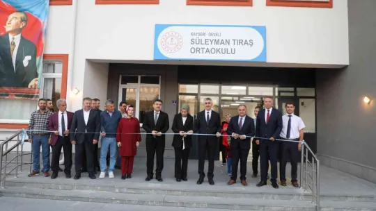 Bakan Yardımcısı Yılmaz, Develi'de okul açılışlarına katıldı