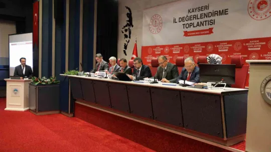 Bakanlar Özhaseki ve Tekin'in katılımı ile İl Değerlendirme Toplantısı yapıldı