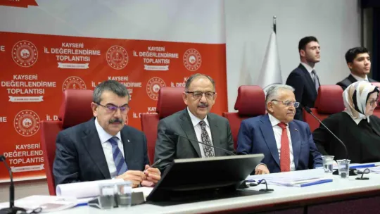 Bakanlar Özhaseki ve Tekin'in katılımı ile İl Değerlendirme Toplantısı yapıldı