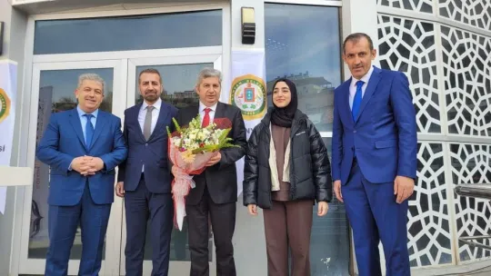 Başkan Altun: 'Engelleri birlikte aşıyoruz'