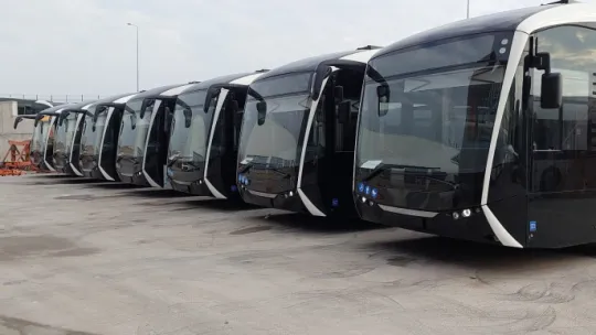 Ulaşım A.Ş. Filosuna 15 adet yeni elektrikli körüklü otobüs daha kattı