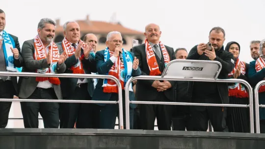 Başkan Büyükkılıç: 'Biz hizmet siyaseti, hizmet belediyeciliği üretiyoruz'
