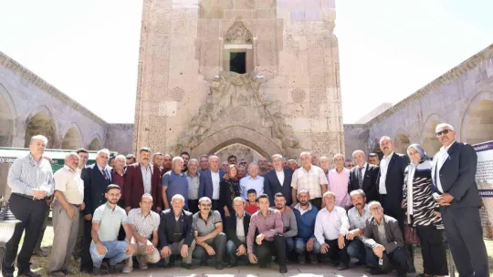 Başkan Büyükkılıç: 'Biz muhtarlarımızı uç beyi olarak görüyoruz'