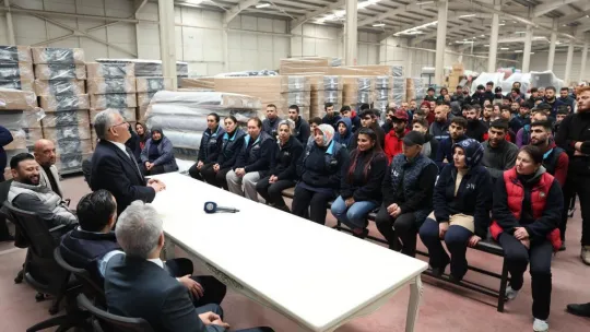 Başkan Büyükkılıç: 'Bu belediye sizin, bu şehir sizin, bu bütçe sizin'