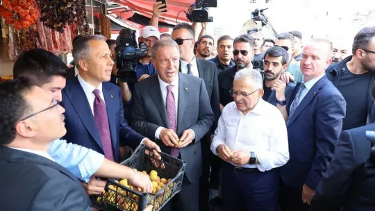 Başkan Büyükkılıç: 'Devlet, millet el ele'