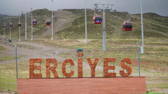 Erciyes'in yaz temposu da çok yoğun