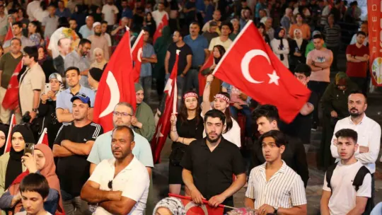 Başkan Büyükkılıç: 'FETÖ darbe girişimi Türk milletinin iman dolu göğsünde söndü'