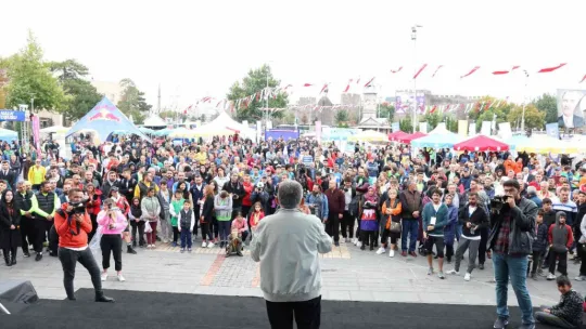 Başkan Büyükkılıç: 'Günümüze güzellik katan hemşehrilerime teşekkür ediyorum'