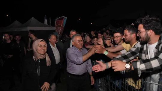 Başkan Büyükkılıç: 'Kayseri, Büyükşehir ile 'Festivaller Şehri' oluyor'