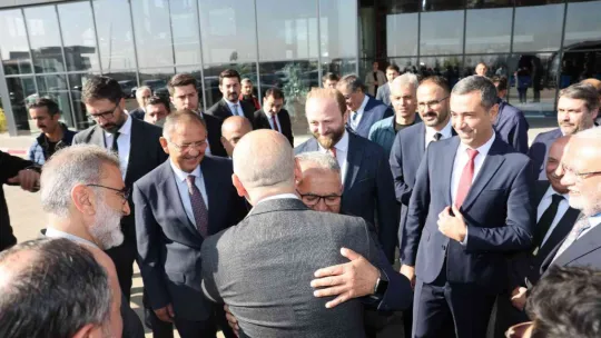Başkan Büyükkılıç: 'Kayserimiz tüm hizmetlerin en iyisine layıktır'