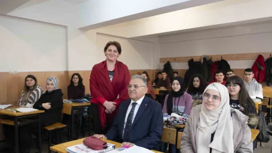 Başkan Büyükkılıç, LGS öğrencilerine başarılar diledi