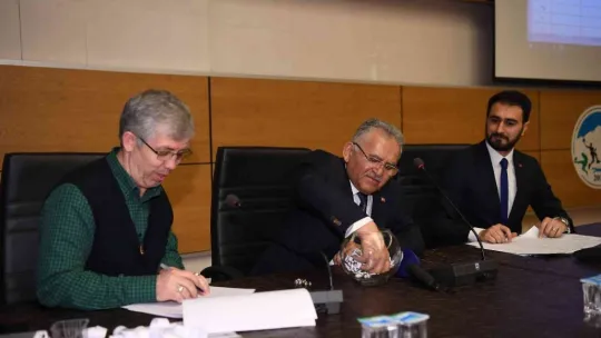 Başkan Büyükkılıç, 'Personel Alım Kura Töreni'ne katıldı