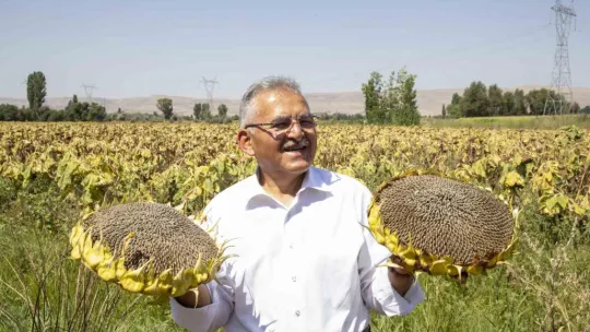 Başkan Büyükkılıç: 'Tarımsal üretim zincirinin her halkasında yer aldık'