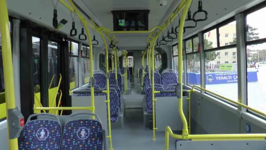 Kayseri'ye 12 körüklü otobüs daha geldi
