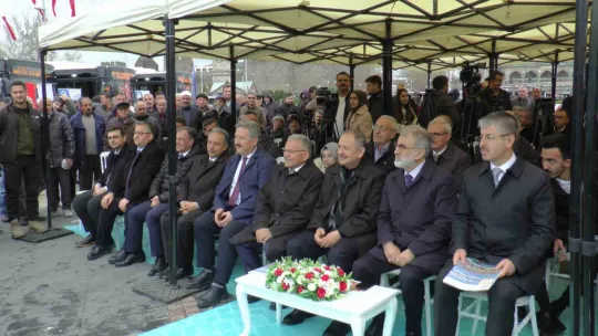 Kayseri'ye 12 körüklü otobüs daha geldi
