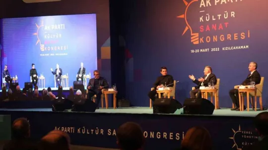 Başkan Büyükkılıç, 200 belediye başkanına kültür sanat açılımını anlattı
