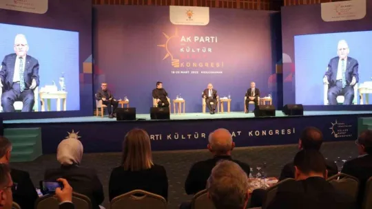 Başkan Büyükkılıç, 200 belediye başkanına kültür sanat açılımını anlattı