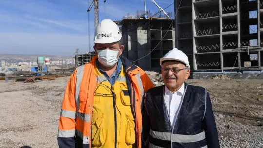Başkan Büyükkılıç, 200 milyon TL'lik Kentsel Dönüşüm Projesi'ni yerinde inceledi