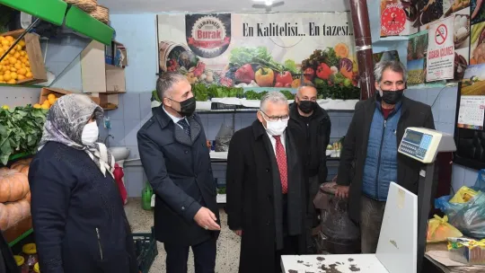 Başkan Büyükkılıç, 2021'de 16 ilçeyi 80 kez ziyaret etti