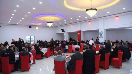Başkan Büyükkılıç 22 günde 13 ilçede 533 muhtar ile görüştü