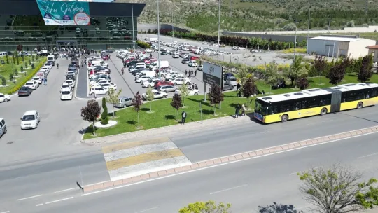 İstihdam Fuarına 'ücretsiz ulaşım' kolaylığı