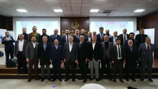 Başkan Büyükkılıç'a yılın ilk ödülü Kayserililerden