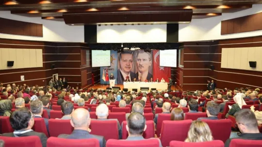Başkan Büyükkılıç, AK Parti Genişletilmiş İl Başkanları Toplantısı'na Katıldı