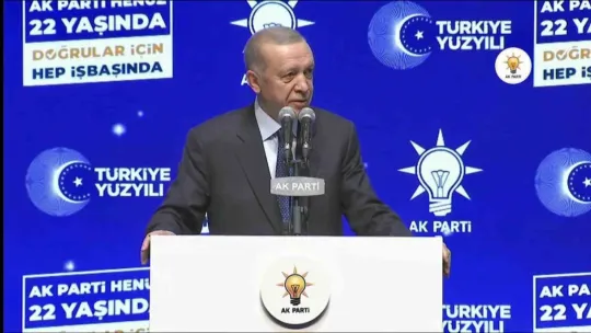 Başkan Büyükkılıç, AK Parti'nin 22. kuruluş yıl dönümü programına katıldı