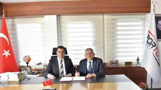 Başkan Büyükkılıç Ankara'da protokol imzaladı