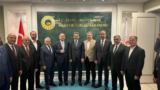 Başkan Büyükkılıç, Bakan Özhaseki'nin devir teslim törenine katıldı