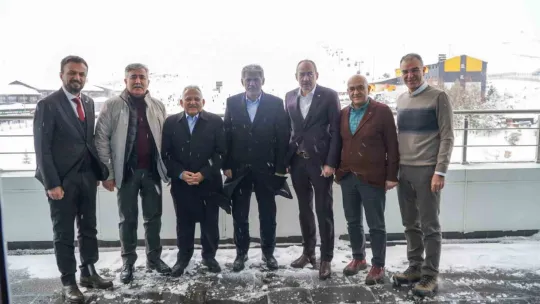 Başkan Büyükkılıç, Bakan Yardımcısı Alpaslan'ı Türkiye'nin incisi Erciyes'te ağırladı