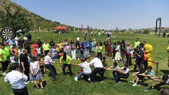 Başkan Büyükkılıç çocukluk günlerini yeniden yaşadı