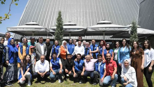 Başkan Büyükkılıç çocukluk günlerini yeniden yaşadı