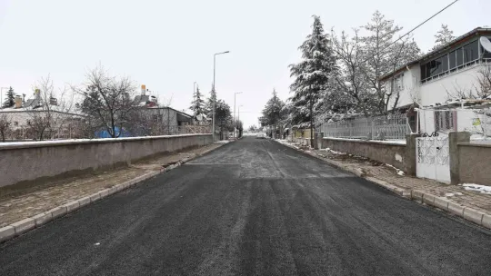 Başkan Büyükkılıç, Develi'nin en büyük mahallesinin 30 yıllık altyapı sorununu çözdü